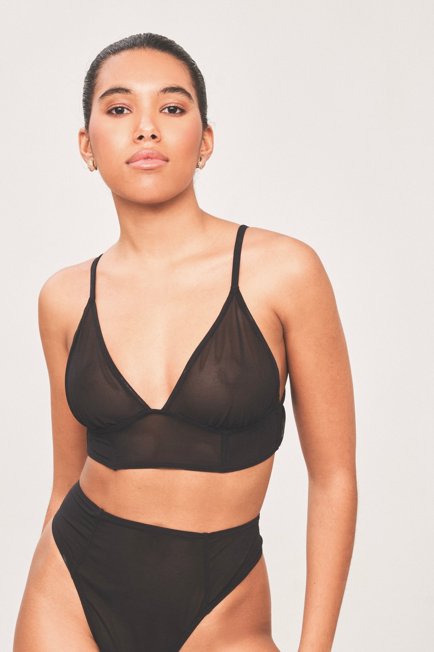 LINGERIE VEIL ALLURE  BRALETTE SET